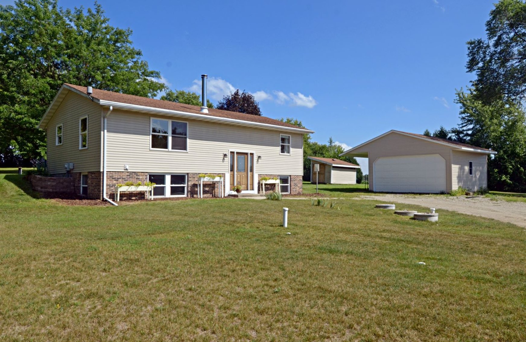 Image for W6315 Kiesling Rd, Jefferson WI 53549