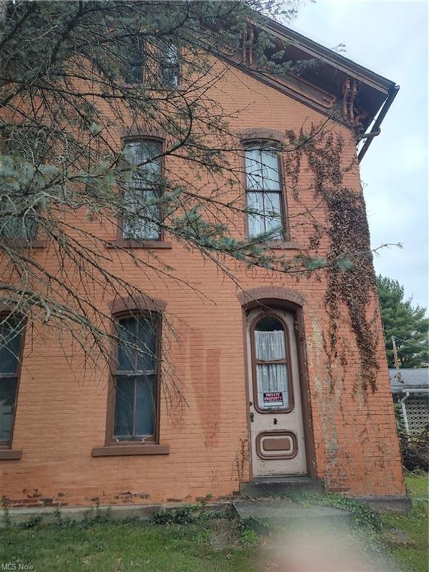 Image for Brick House in Port Washington OH