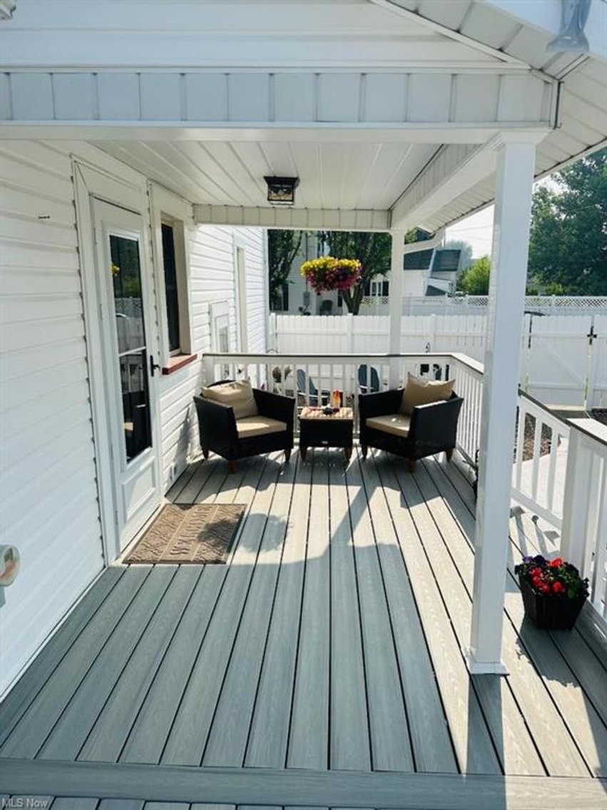 Image for Beautiful Town Home in Newcomerstown