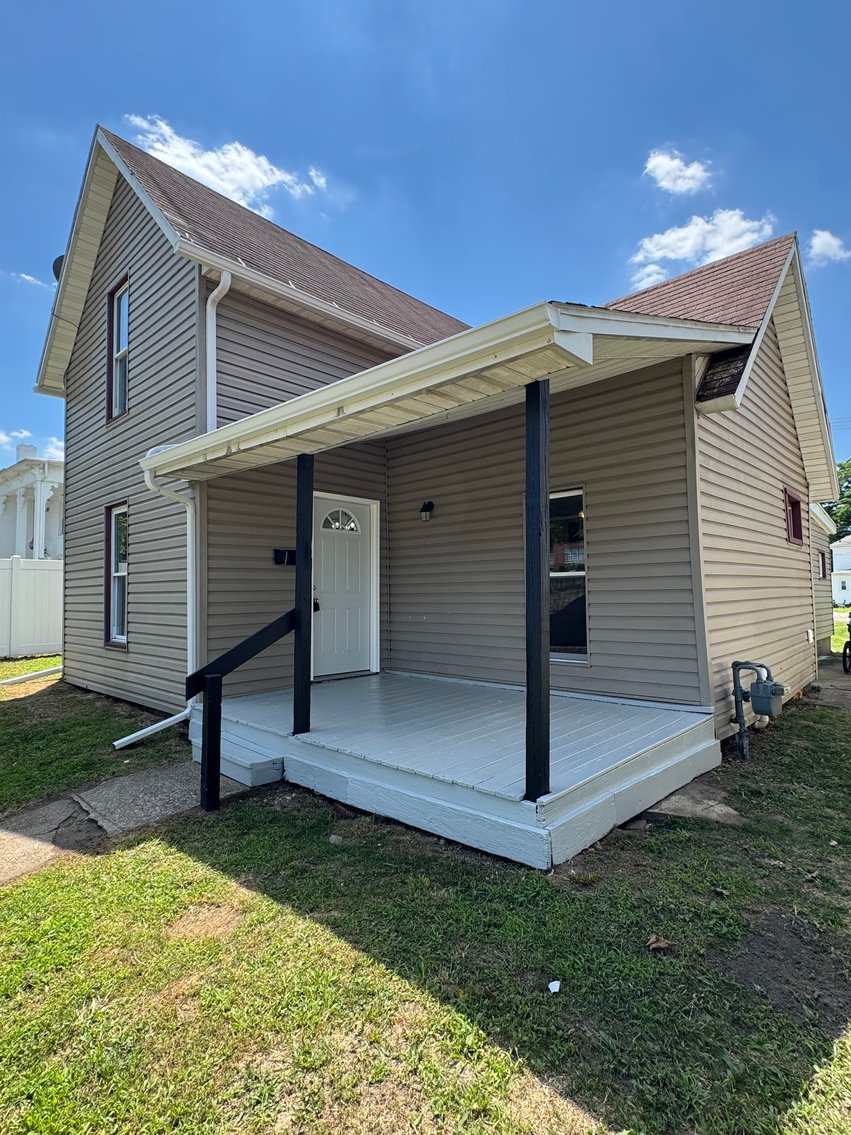 Image for 3-bed, 1-bath home on S 6th St,