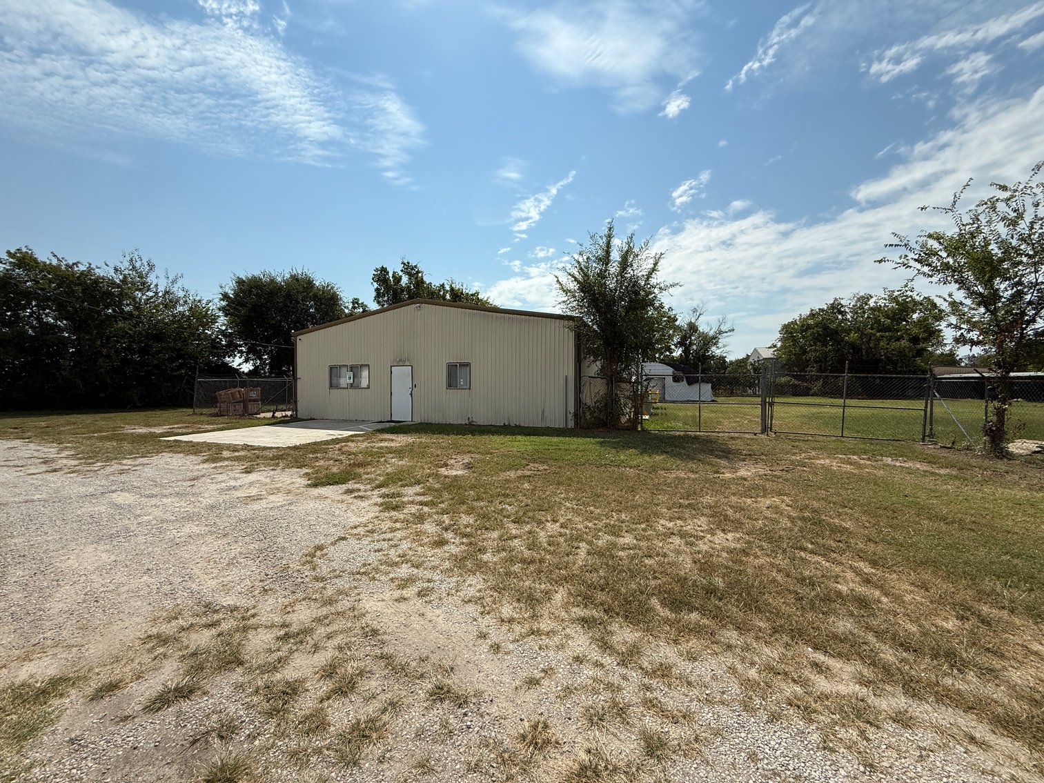 Image for Multi-Par Commercial Real Estate Auction