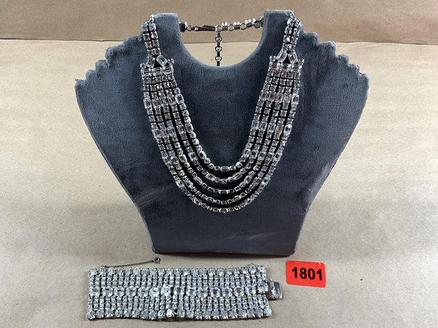 Image for Vintage Jewelry Auction