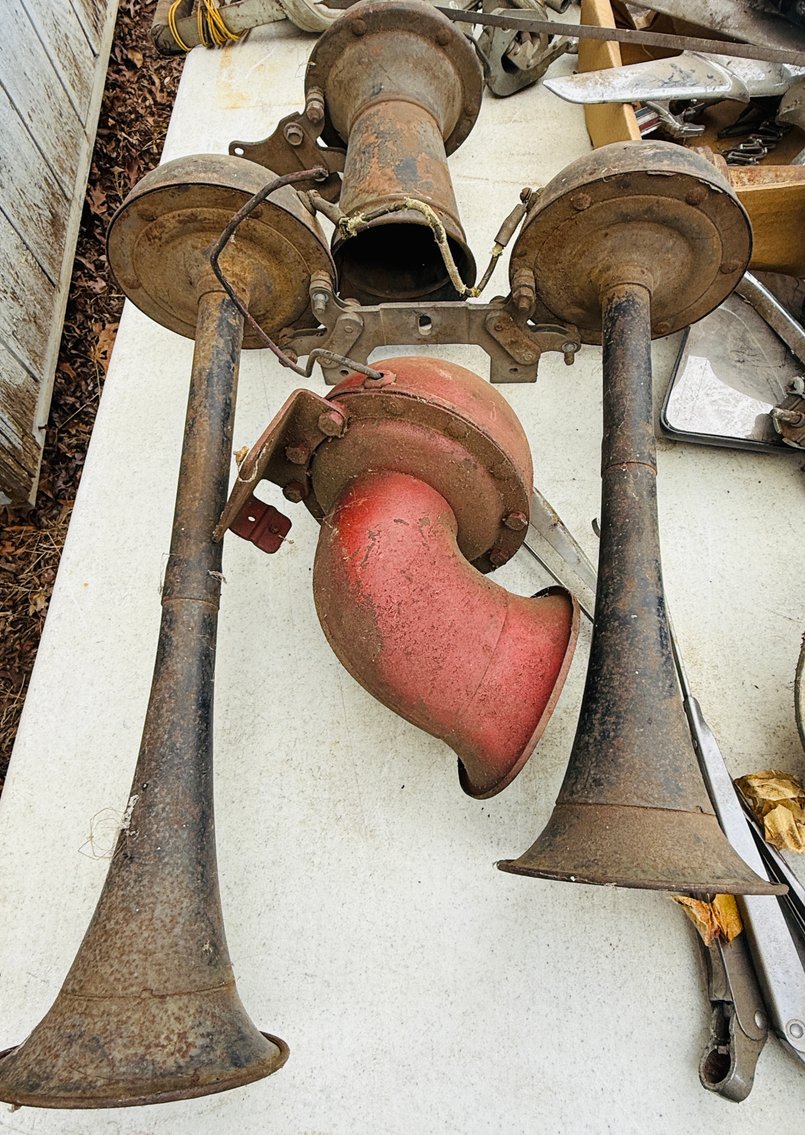 Image for PUBLIC ESTATE AUCTION (DECEASED/LIVING)