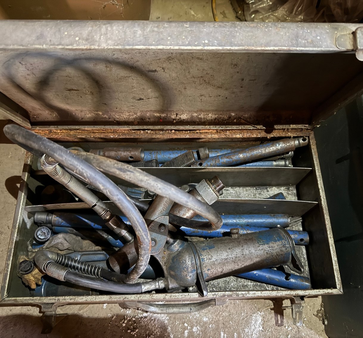 Image for PUBLIC ESTATE AUCTION (DECEASED/LIVING)
