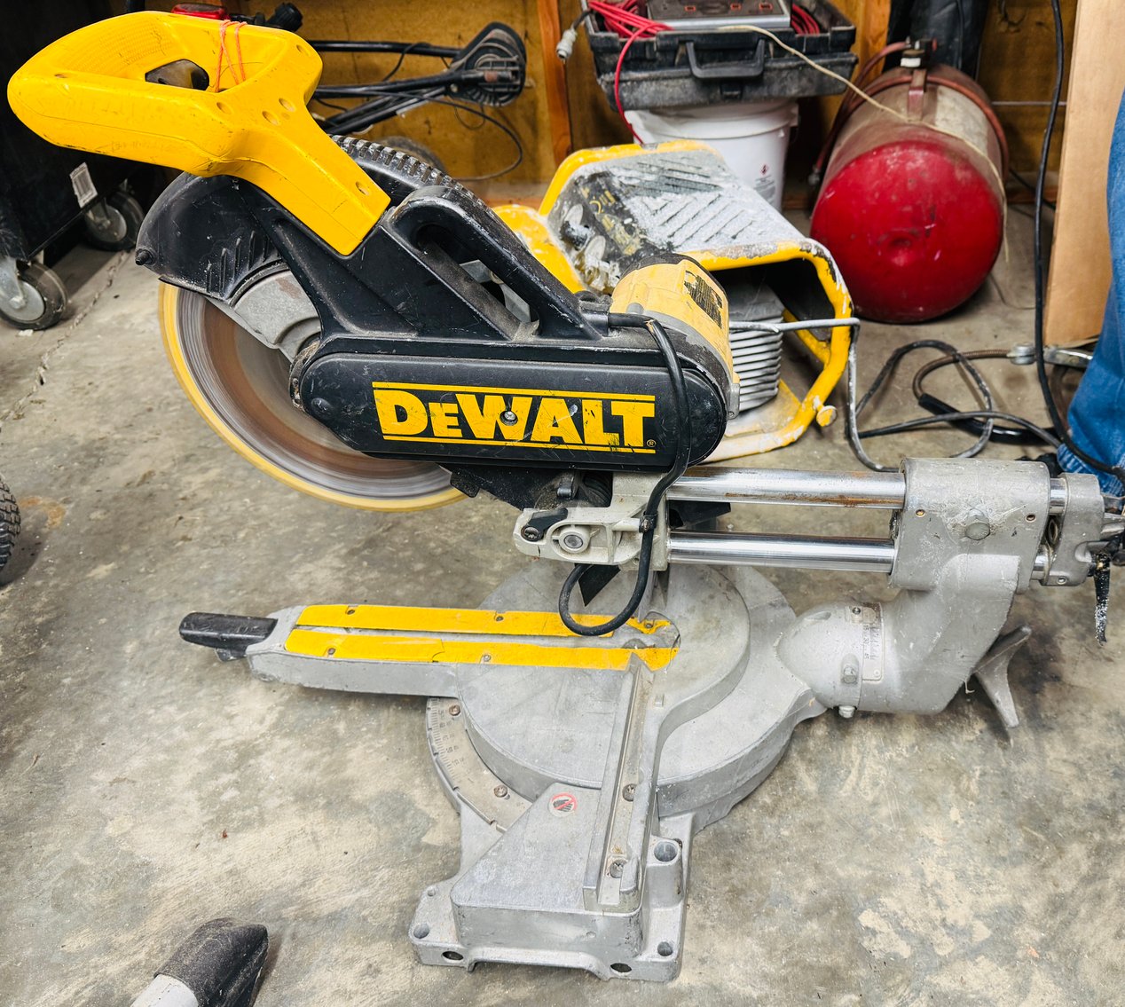 Image for PUBLIC EQUIPMENT ESTATE AUCTION
