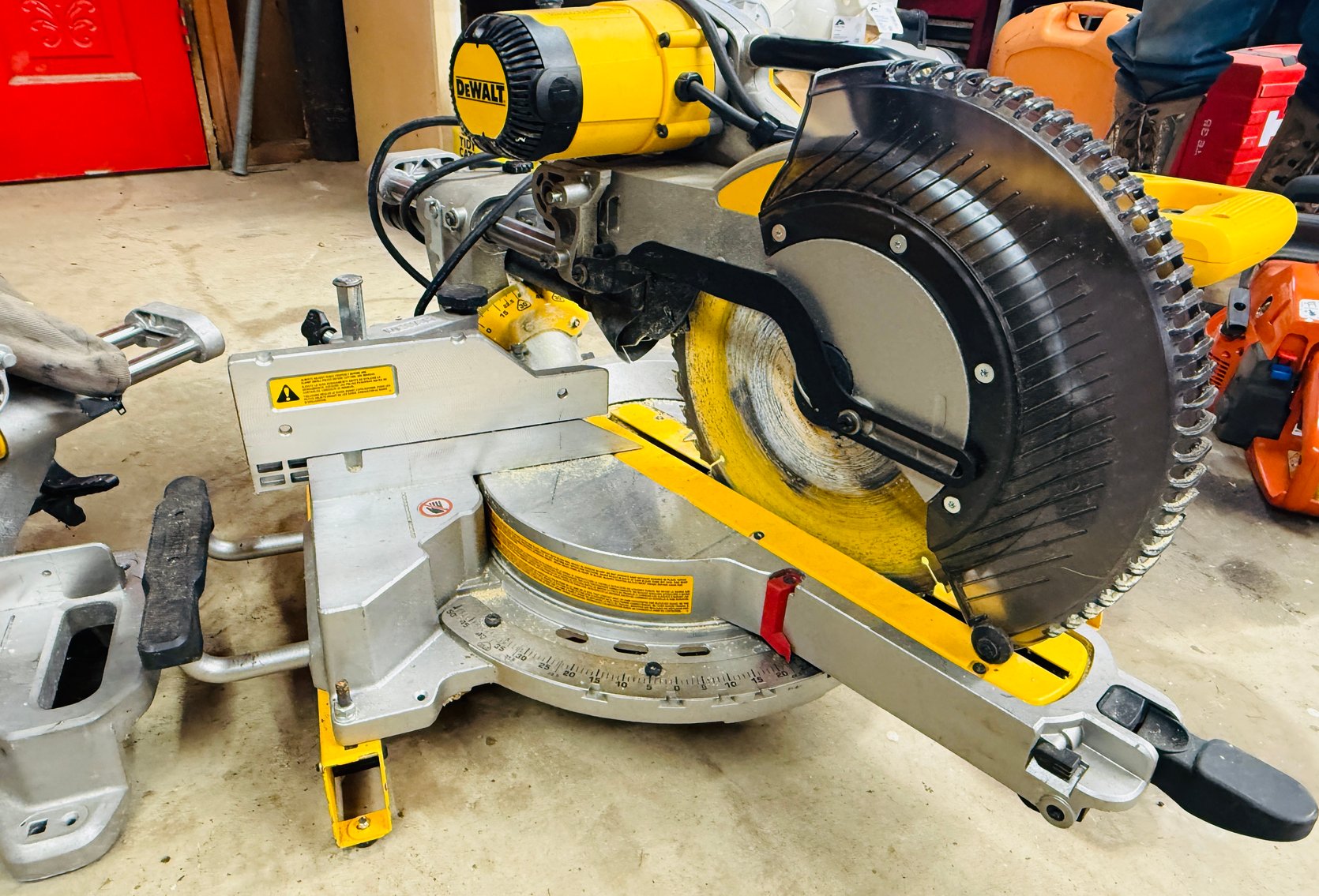 Image for PUBLIC EQUIPMENT ESTATE AUCTION