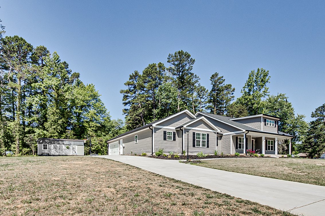 Image for PUBLIC REAL ESTATE AUCTION~HOME BUILT 2024