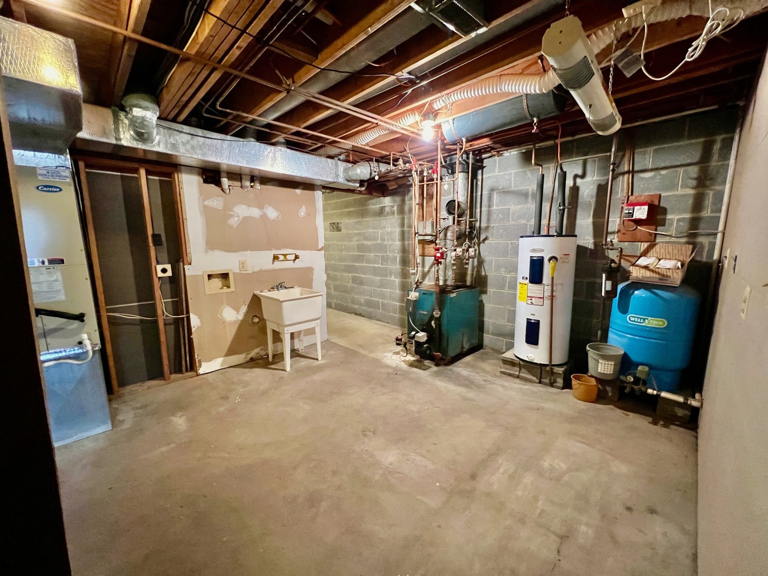 Image for 4 BR/2.5 BA Home w/Basement, Barn & Hazel River Frontage on 28.4 +/- Acres in Culpeper & Rappahannock County, VA--SELLING to the HIGHEST BIDDER via ONLINE ONLY BIDDING!!