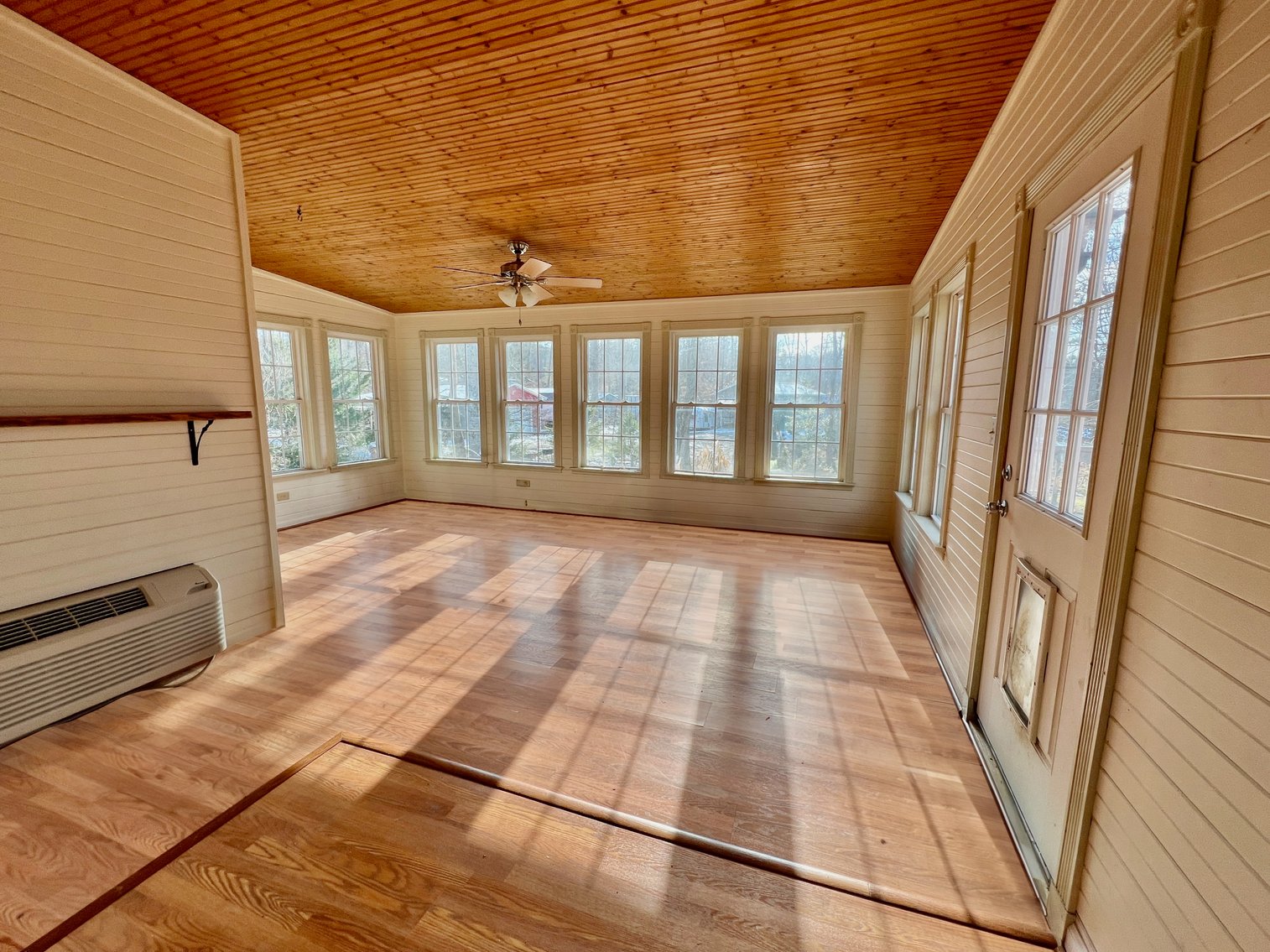 Image for 3 BR/2 BA Brick Home w/Shops/Garages/Storage Buildings on 5 +/- Acres in Goochland County, VA--SELLING to the HIGHEST BIDDER!!