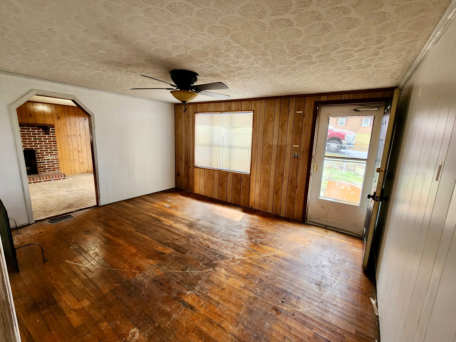 Image for 3 BR/1.5 BA Home w/Basement on .50 +/- Acres in Bland, VA--SELLING to the HIGHEST BIDDER via ONLINE ONLY BIDDING!!