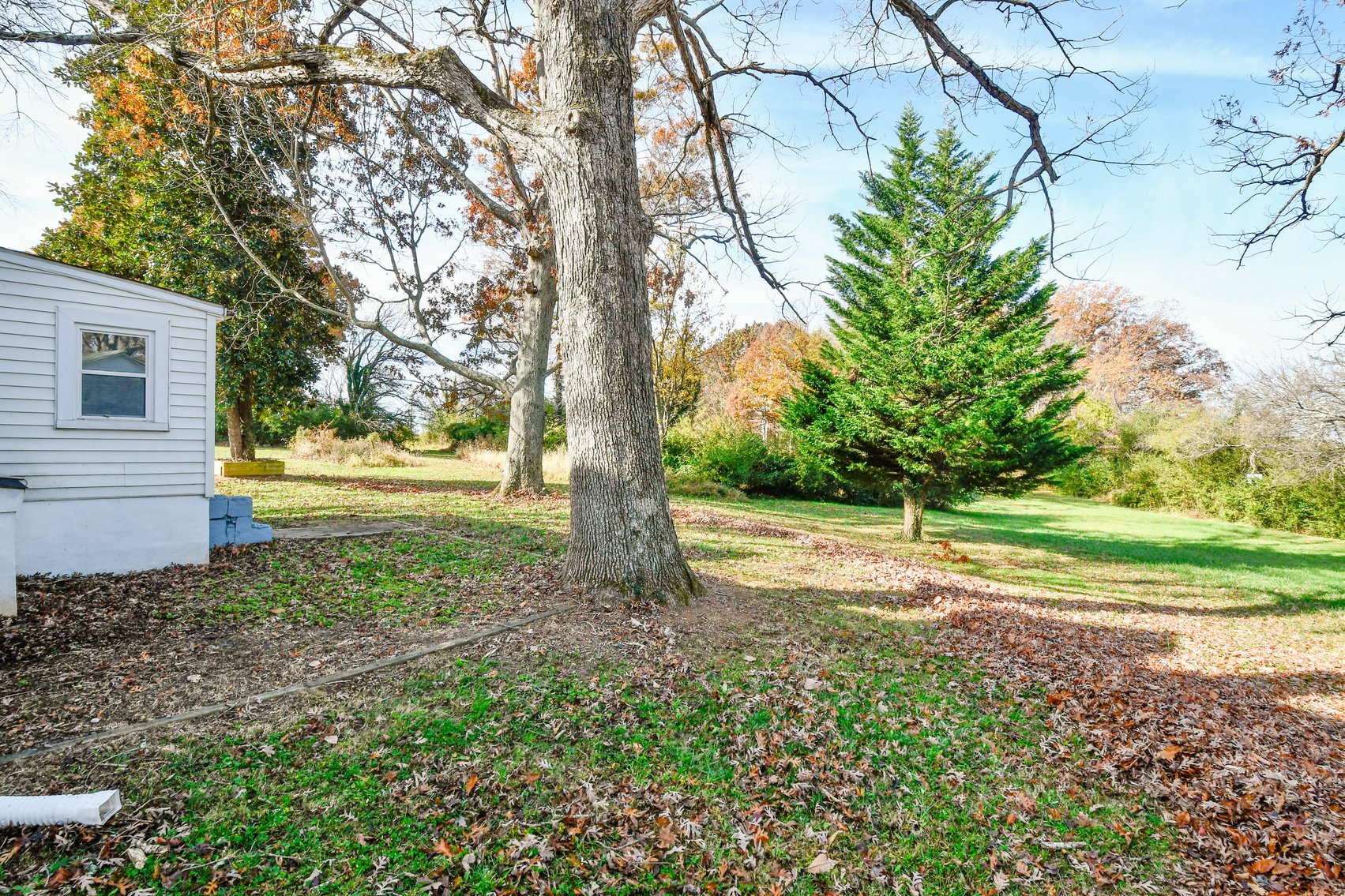 Image for 4 BR & 3 BR Income Producing Homes on 1.14 +/- Acres Being Offered Together For One Price in Orange County, VA--ONLINE ONLY BIDDING!!