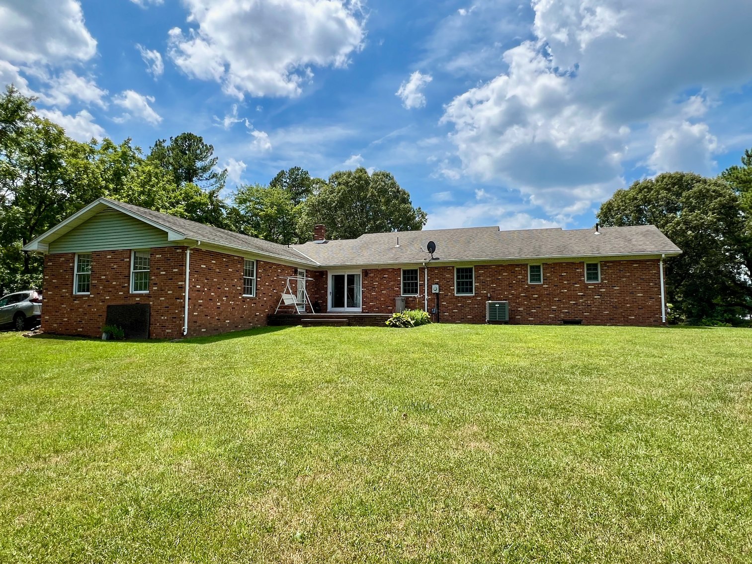 Image for 3 BR/2 BA Brick Home w/Walk-Out Basement on 5 +/- Acres in Madison County, VA--SELLING to the HIGHEST BIDDER!!