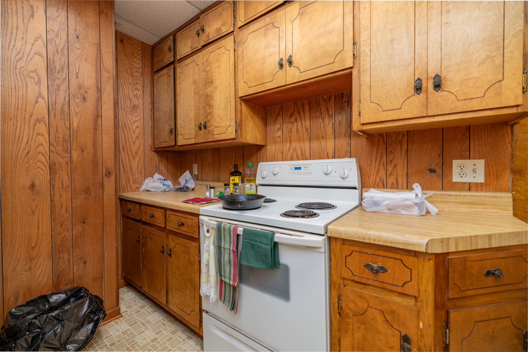 Image for 4 BR/2 BA Home on .22 +/- Acre Downtown Victoria, VA Lot--SELLING to the HIGHEST BIDDER via ONLINE ONLY BIDDING!!