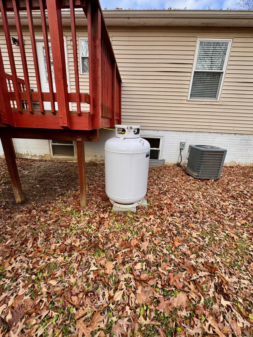 Image for 3 BR/2 BA Home w/Walk-Out Basement & Large Detached 2 Bay Garage/Shop on 5 +/- Acres in Bowling Green, VA--ONLINE ONLY BIDDING!!