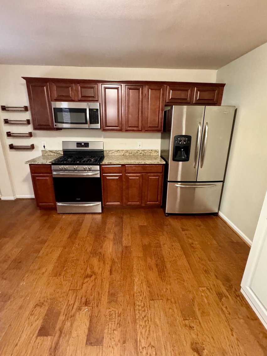 Image for 3 BR/2 BA Home w/Walk-Out Basement & Large Detached 2 Bay Garage/Shop on 5 +/- Acres in Bowling Green, VA--ONLINE ONLY BIDDING!!