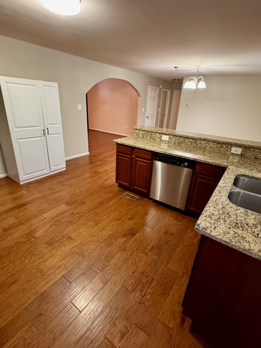 Image for 3 BR/2 BA Home w/Walk-Out Basement & Large Detached 2 Bay Garage/Shop on 5 +/- Acres in Bowling Green, VA--ONLINE ONLY BIDDING!!