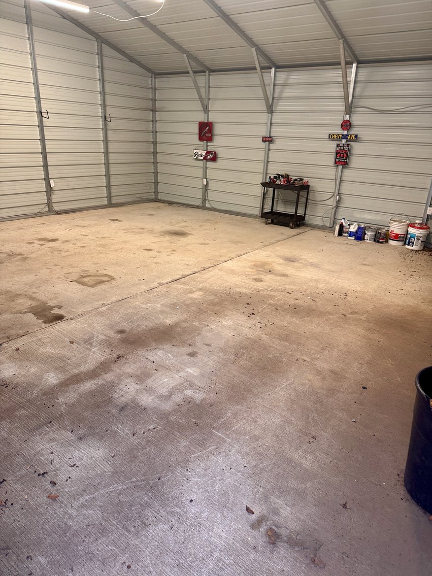 Image for 3 BR/2 BA Home w/Walk-Out Basement & Large Detached 2 Bay Garage/Shop on 5 +/- Acres in Bowling Green, VA--ONLINE ONLY BIDDING!!