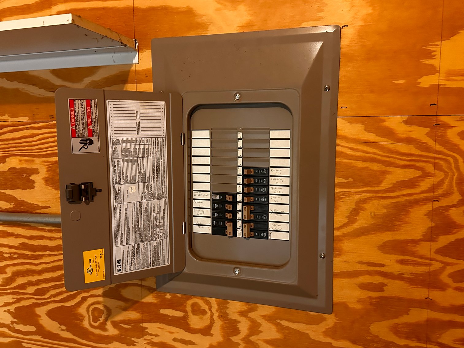 Image for 11,800 +/- sf. Income Producing Commercial Building Fronting Main Street in Broadway, VA--ONLINE ONLY BIDDING!!