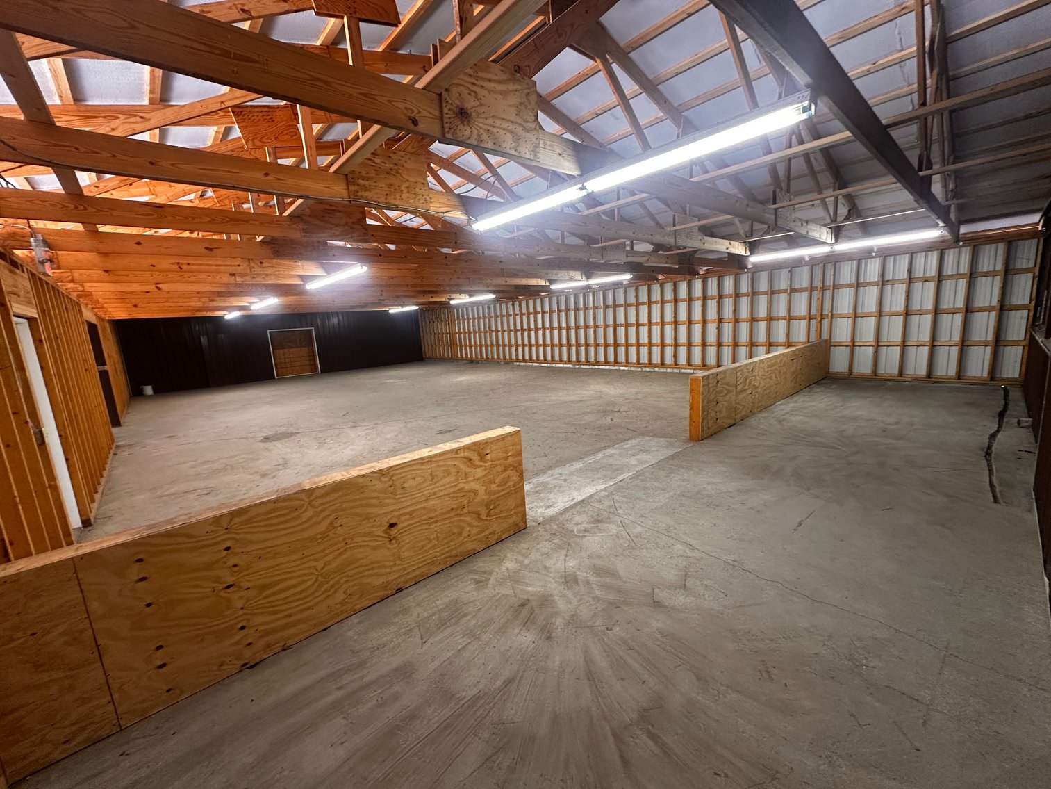 Image for 11,800 +/- sf. Income Producing Commercial Building Fronting Main Street in Broadway, VA--ONLINE ONLY BIDDING!!