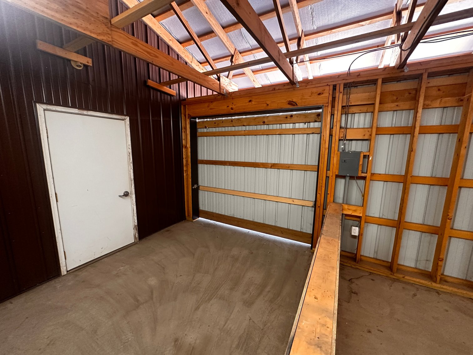 Image for 11,800 +/- sf. Income Producing Commercial Building Fronting Main Street in Broadway, VA--ONLINE ONLY BIDDING!!