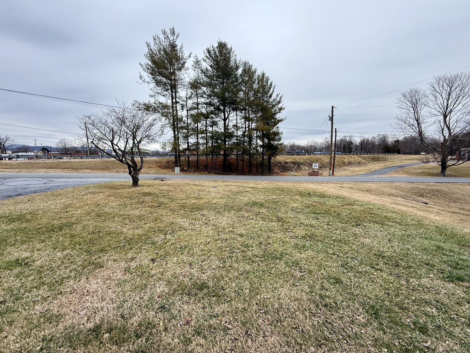 Image for 4 BR/2 BA Brick Home on 1.2 +/- Acres w/Full Walk-Out Basement & 2 Detached Shops/Buildings--SELLING to the HIGHEST BIDDER!!