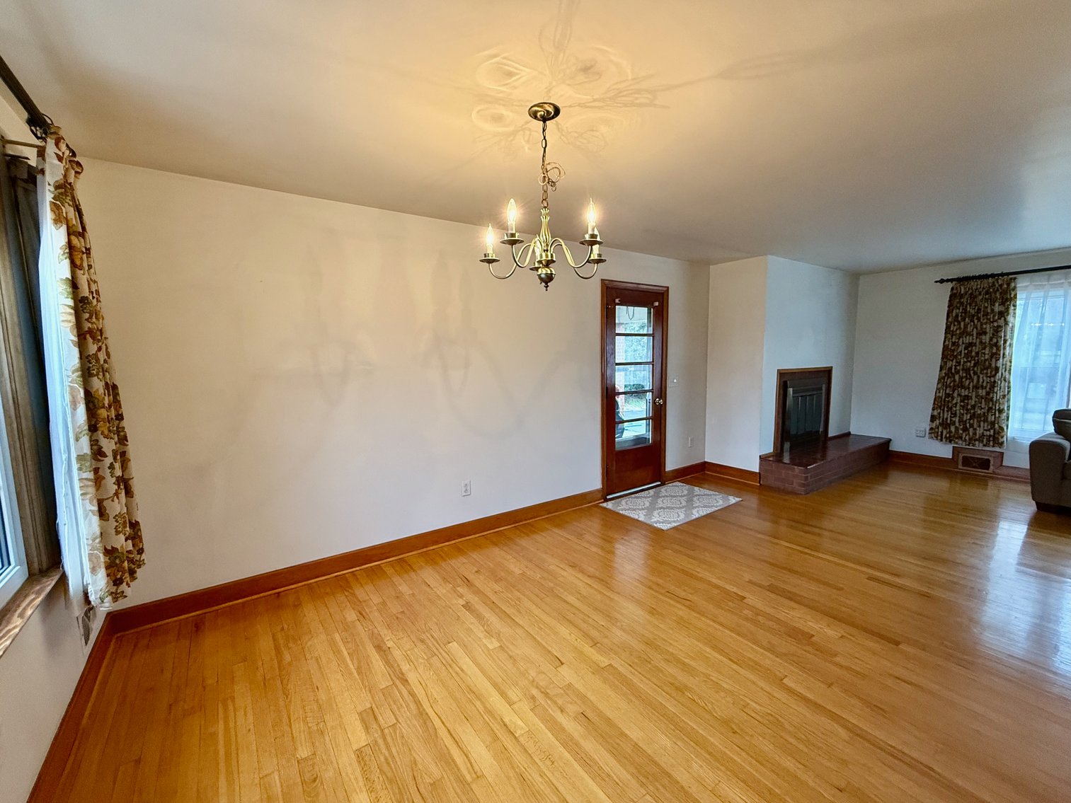 Image for 4 BR/2 BA Brick Home on 1.2 +/- Acres w/Full Walk-Out Basement & 2 Detached Shops/Buildings--SELLING to the HIGHEST BIDDER!!