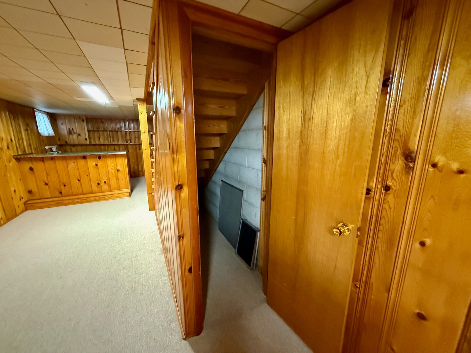 Image for 4 BR/2 BA Brick Home on 1.2 +/- Acres w/Full Walk-Out Basement & 2 Detached Shops/Buildings--SELLING to the HIGHEST BIDDER!!