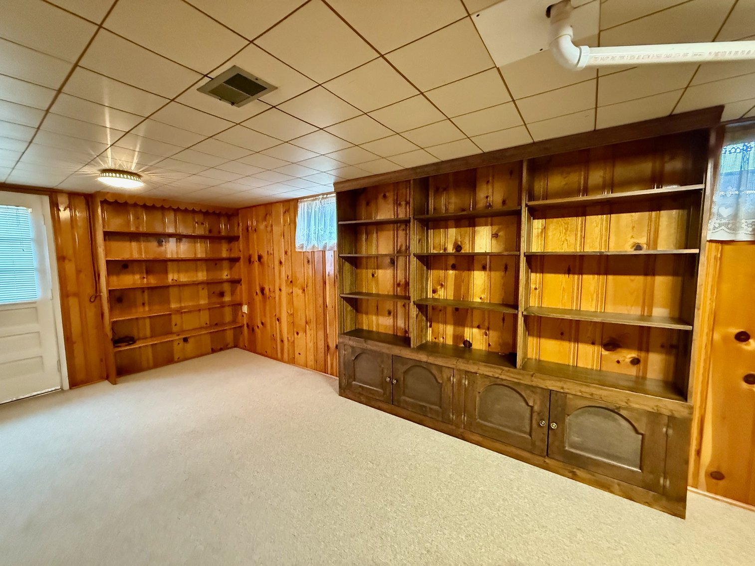 Image for 4 BR/2 BA Brick Home on 1.2 +/- Acres w/Full Walk-Out Basement & 2 Detached Shops/Buildings--SELLING to the HIGHEST BIDDER!!