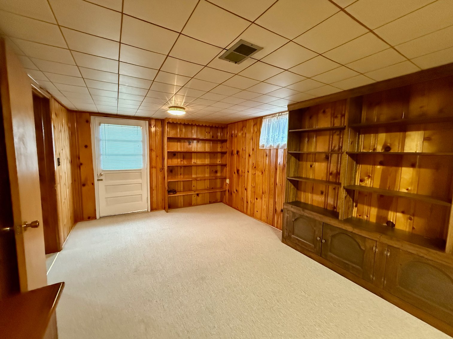 Image for 4 BR/2 BA Brick Home on 1.2 +/- Acres w/Full Walk-Out Basement & 2 Detached Shops/Buildings--SELLING to the HIGHEST BIDDER!!