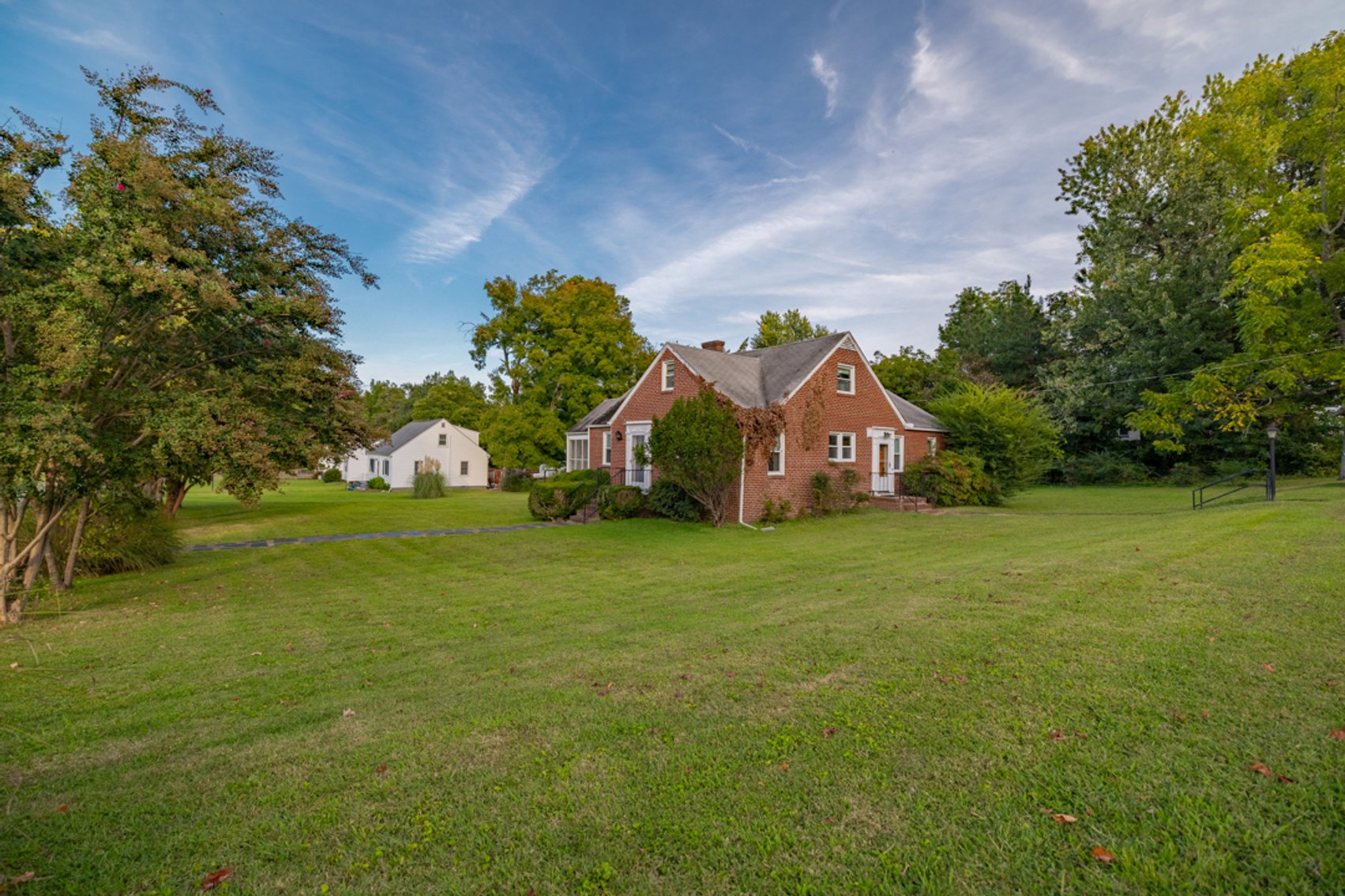 Image for 4 BR/2.5 BA Brick Home w/Basement on Large Corner Lot in the Town of Victoria, VA--ONLINE ONLY BIDDING!!