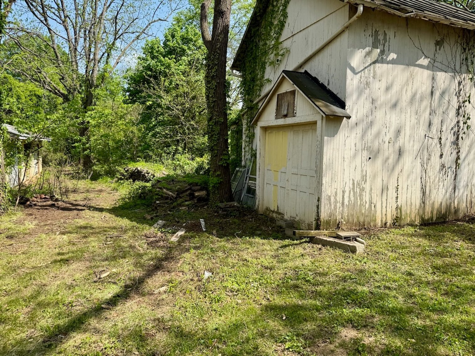 Image for 3 BR/1 BA Home & 3 BR/2 BA Home on .70 +/- Acre North King St. Double Lot in Historic Downtown Leesburg, VA--SELLING to the HIGHEST BIDDER!!