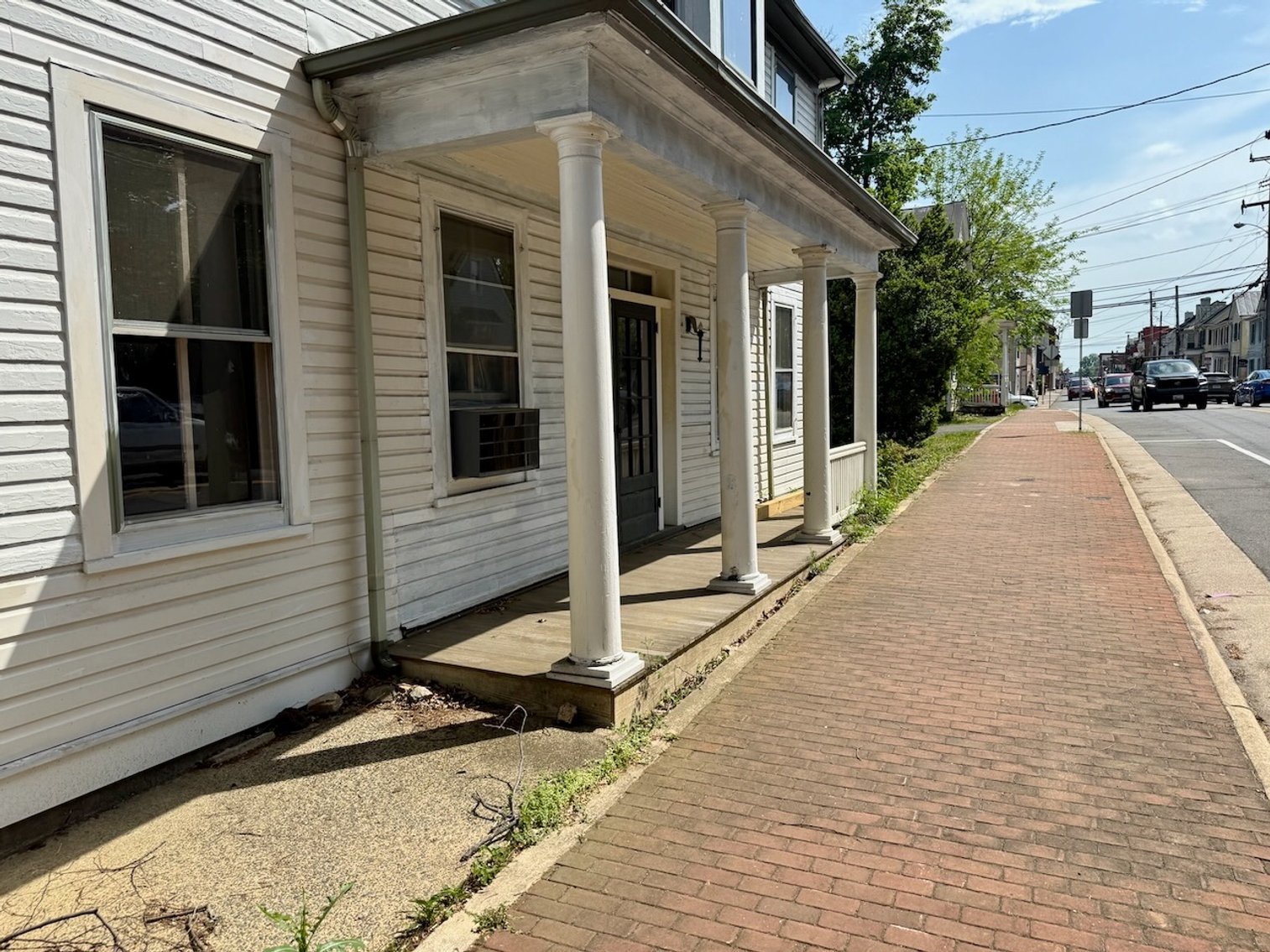 Image for 3 BR/1 BA Home & 3 BR/2 BA Home on .70 +/- Acre North King St. Double Lot in Historic Downtown Leesburg, VA--SELLING to the HIGHEST BIDDER!!