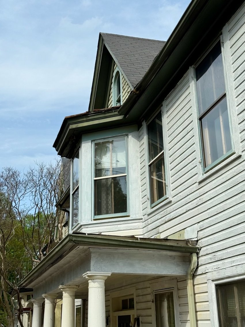 Image for 3 BR/1 BA Home & 3 BR/2 BA Home on .70 +/- Acre North King St. Double Lot in Historic Downtown Leesburg, VA--SELLING to the HIGHEST BIDDER!!