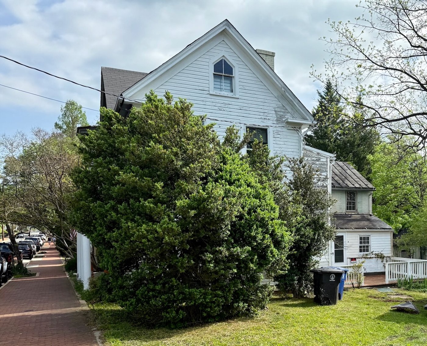 Image for 3 BR/1 BA Home & 3 BR/2 BA Home on .70 +/- Acre North King St. Double Lot in Historic Downtown Leesburg, VA--SELLING to the HIGHEST BIDDER!!