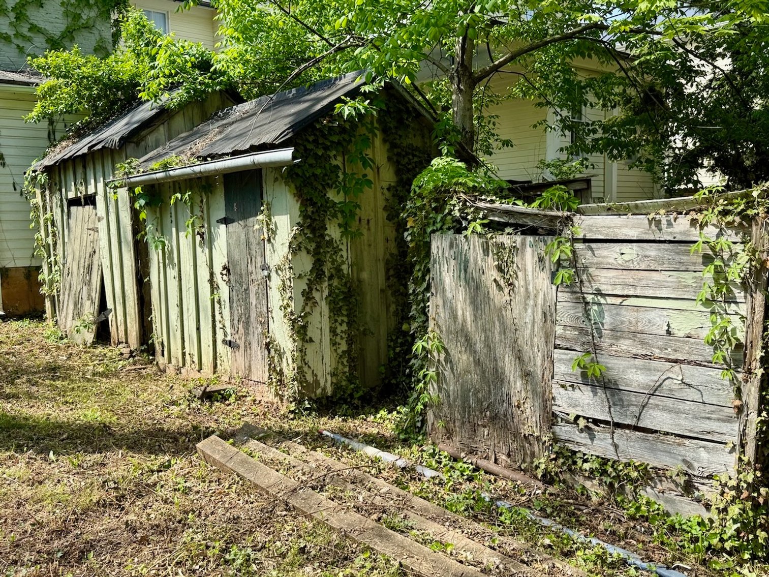 Image for 3 BR/1 BA Home & 3 BR/2 BA Home on .70 +/- Acre North King St. Double Lot in Historic Downtown Leesburg, VA--SELLING to the HIGHEST BIDDER!!