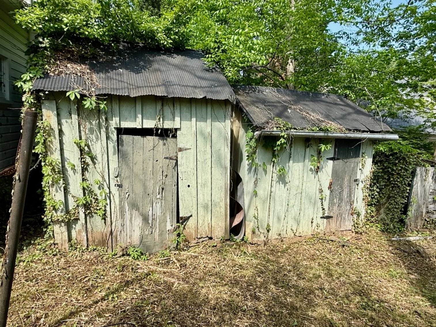 Image for 3 BR/1 BA Home & 3 BR/2 BA Home on .70 +/- Acre North King St. Double Lot in Historic Downtown Leesburg, VA--SELLING to the HIGHEST BIDDER!!