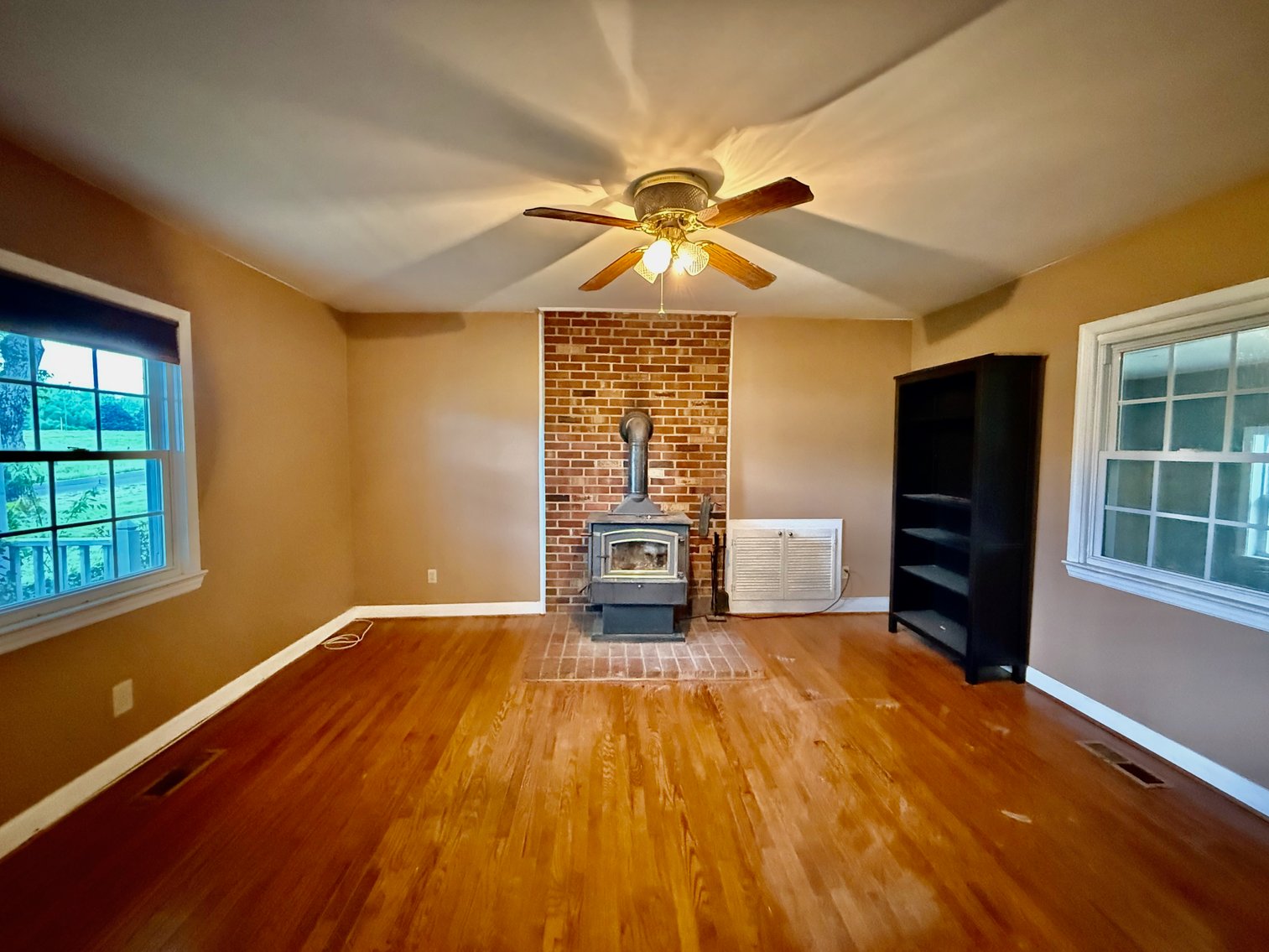 Image for 3 BR/2 BA Home w/Barns & Shop on 5.5 +/- Acres in Orange County, VA--SELLING to the HIGHEST BIDDER!!