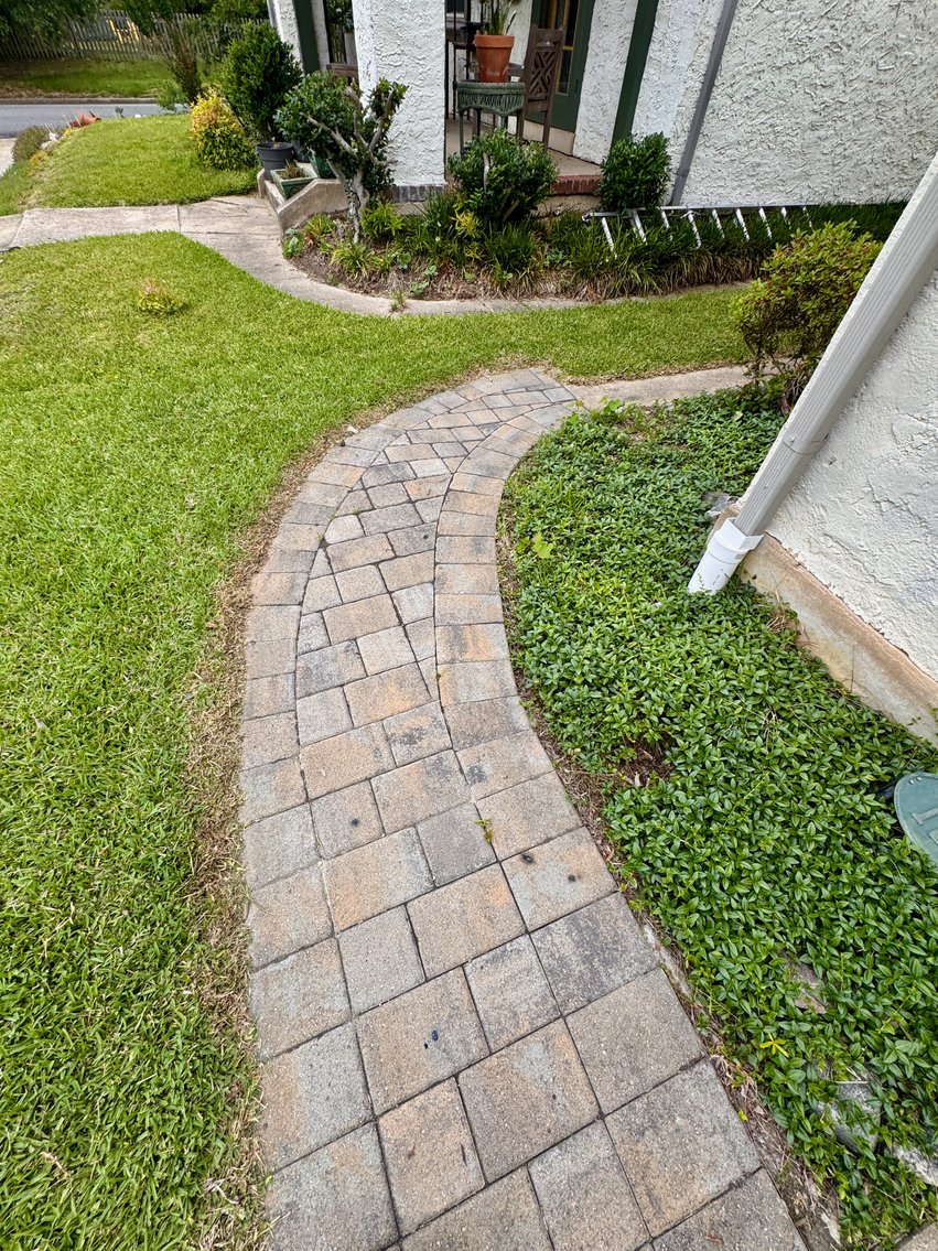 Image for 3 BR/1 BA Home w/Spacious Fenced Back Yard in the Bellevue Neighborhood of Downtown Richmond, VA--ONLINE ONLY BIDDING!!