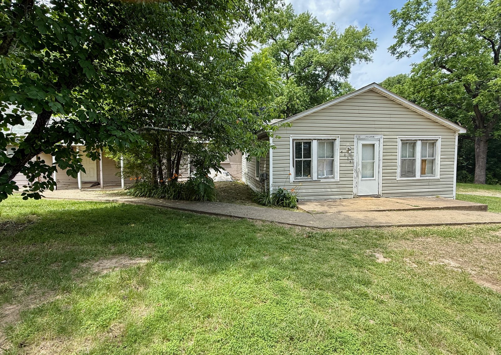 Image for 4 BR/2 BA Home on 3.8 +/- Acres on Lee Hill School Dr. in Spotsylvania County, VA--ONLINE ONLY BIDDING!!