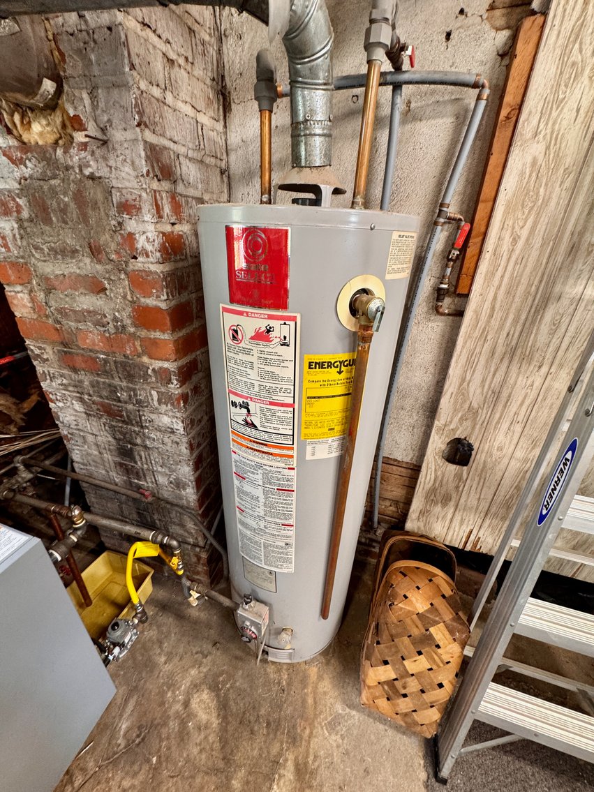 Image for 3 BR/1 BA Home w/Spacious Fenced Back Yard in the Bellevue Neighborhood of Downtown Richmond, VA--ONLINE ONLY BIDDING!!