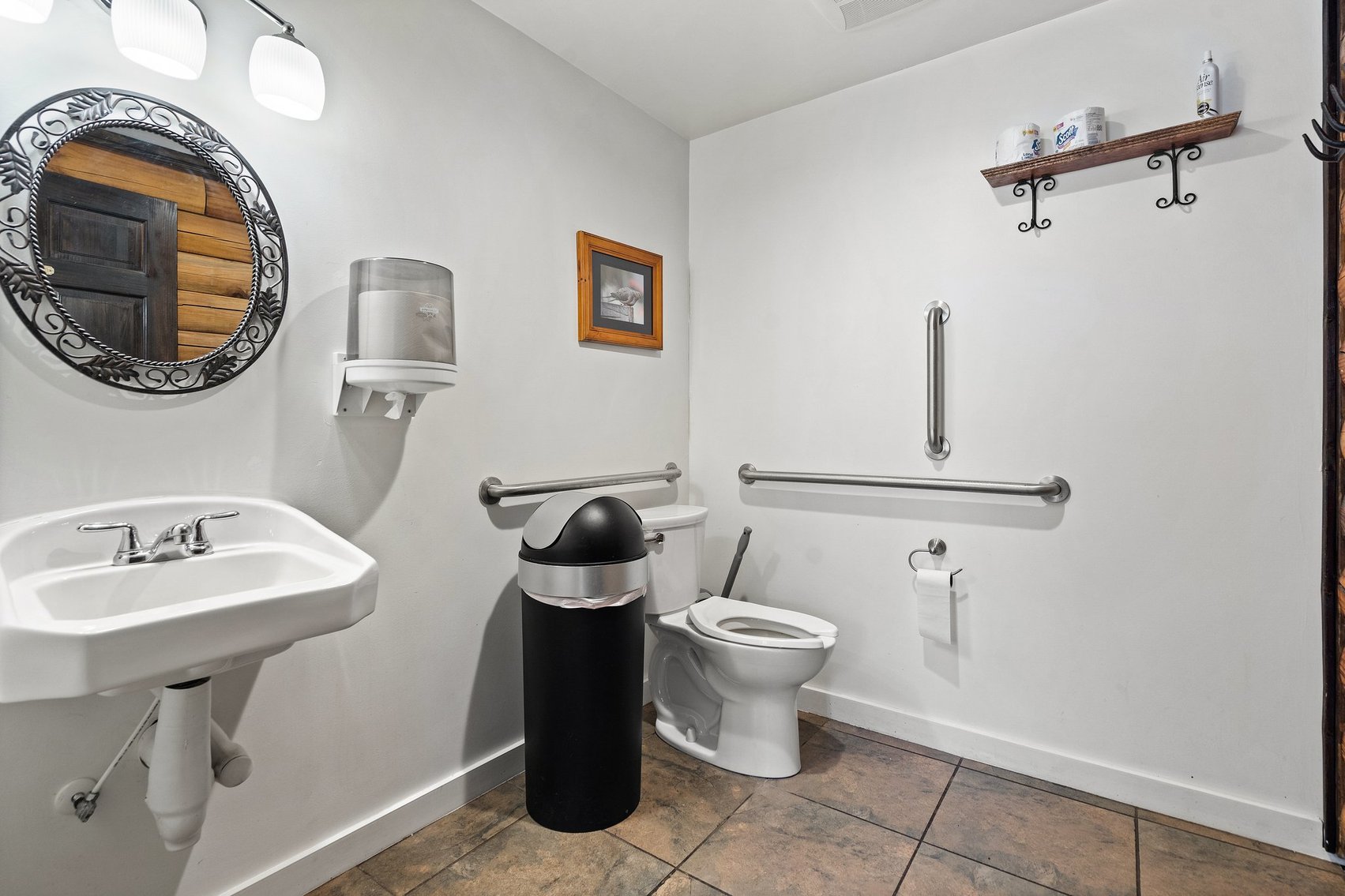 Image for Commercial Building/Restaurant & 3 BR/3 BA Stone Home w/550' +/- of road frontage on 2.8 +/- Acres in the Shenandoah Valley/Augusta County, VA--SELLING to the HIGHEST BIDDER!!