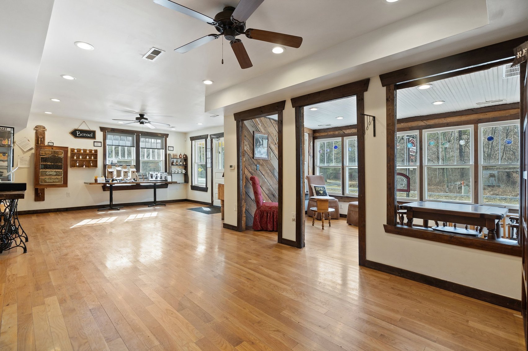 Image for Commercial Building/Restaurant & 3 BR/3 BA Stone Home w/550' +/- of road frontage on 2.8 +/- Acres in the Shenandoah Valley/Augusta County, VA--SELLING to the HIGHEST BIDDER!!