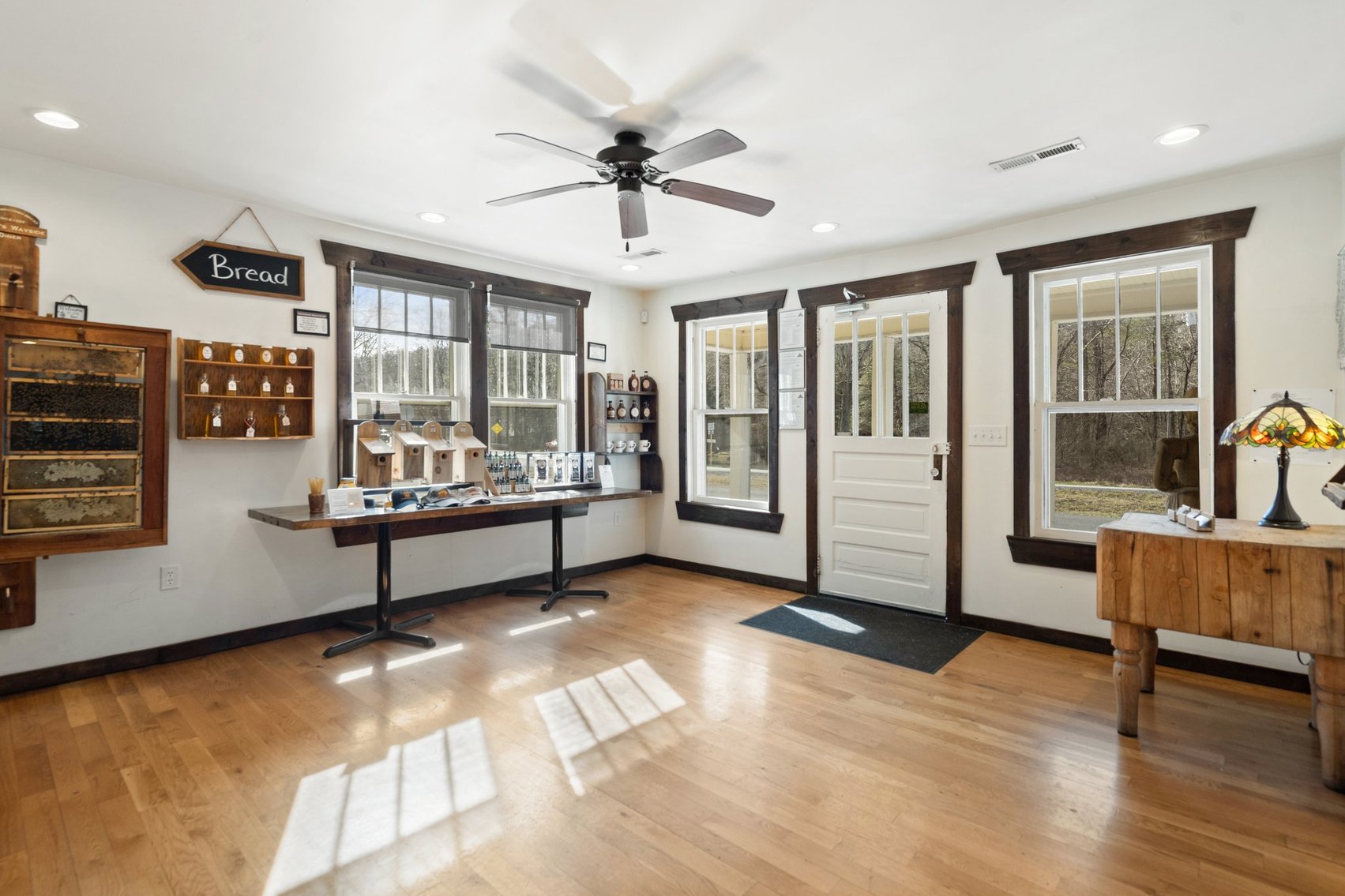 Image for Commercial Building/Restaurant & 3 BR/3 BA Stone Home w/550' +/- of road frontage on 2.8 +/- Acres in the Shenandoah Valley/Augusta County, VA--SELLING to the HIGHEST BIDDER!!