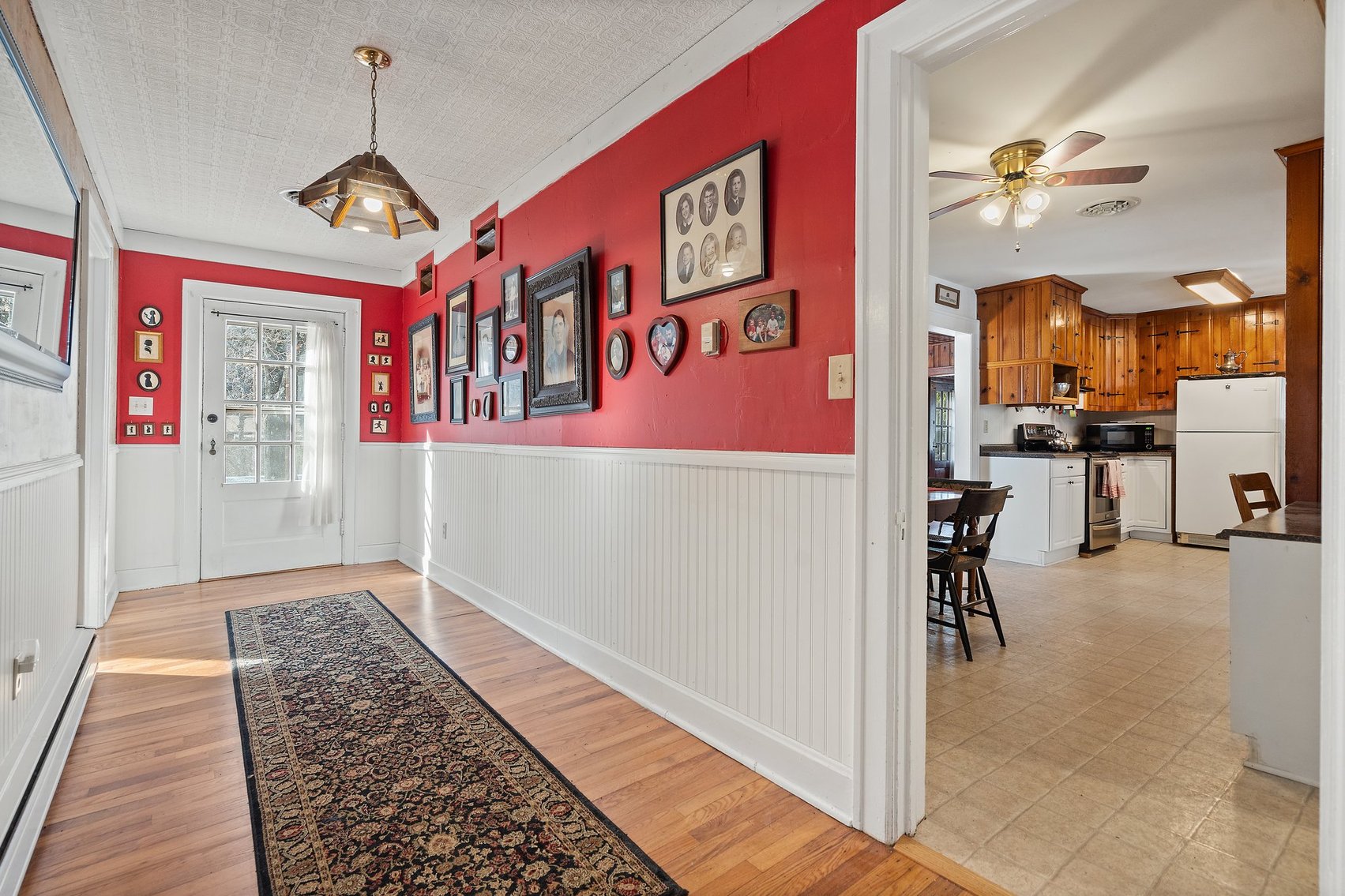 Image for Commercial Building/Restaurant & 3 BR/3 BA Stone Home w/550' +/- of road frontage on 2.8 +/- Acres in the Shenandoah Valley/Augusta County, VA--SELLING to the HIGHEST BIDDER!!