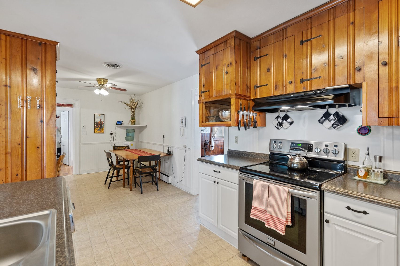 Image for Commercial Building/Restaurant & 3 BR/3 BA Stone Home w/550' +/- of road frontage on 2.8 +/- Acres in the Shenandoah Valley/Augusta County, VA--SELLING to the HIGHEST BIDDER!!