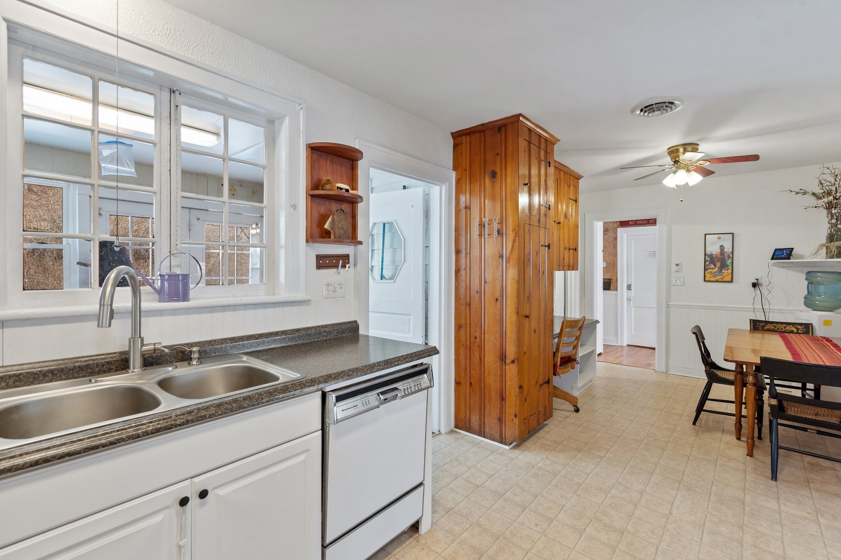 Image for Commercial Building/Restaurant & 3 BR/3 BA Stone Home w/550' +/- of road frontage on 2.8 +/- Acres in the Shenandoah Valley/Augusta County, VA--SELLING to the HIGHEST BIDDER!!