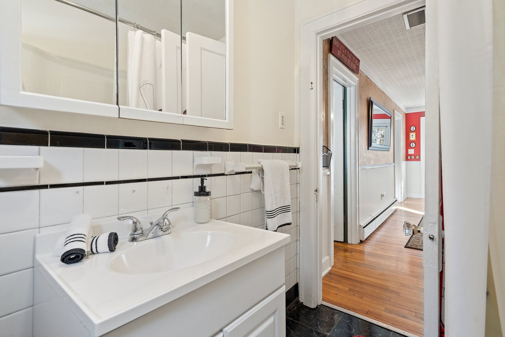 Image for Commercial Building/Restaurant & 3 BR/3 BA Stone Home w/550' +/- of road frontage on 2.8 +/- Acres in the Shenandoah Valley/Augusta County, VA--SELLING to the HIGHEST BIDDER!!