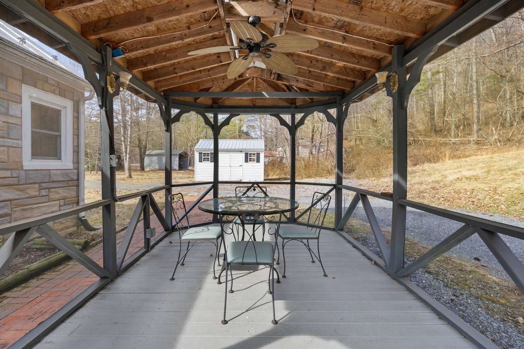 Image for Commercial Building/Restaurant & 3 BR/3 BA Stone Home w/550' +/- of road frontage on 2.8 +/- Acres in the Shenandoah Valley/Augusta County, VA--SELLING to the HIGHEST BIDDER!!