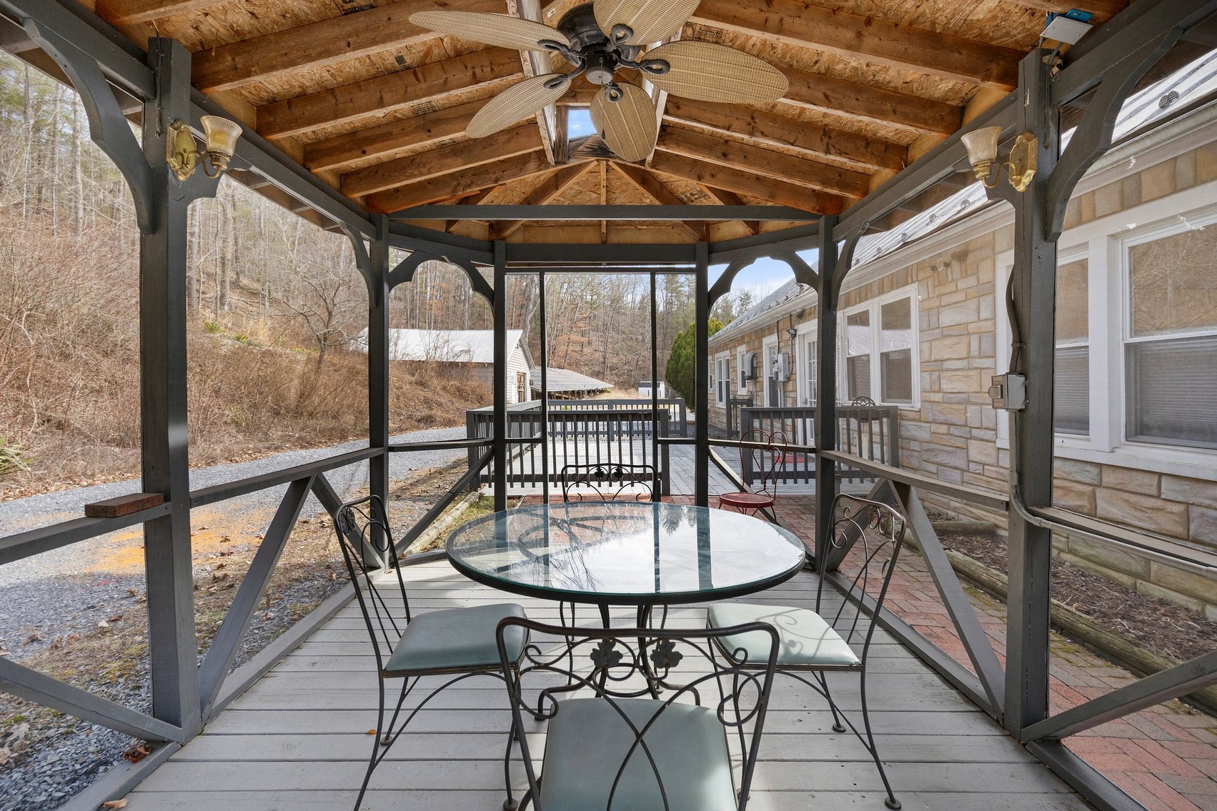 Image for Commercial Building/Restaurant & 3 BR/3 BA Stone Home w/550' +/- of road frontage on 2.8 +/- Acres in the Shenandoah Valley/Augusta County, VA--SELLING to the HIGHEST BIDDER!!