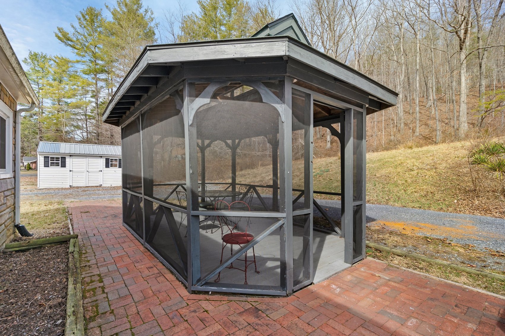 Image for Commercial Building/Restaurant & 3 BR/3 BA Stone Home w/550' +/- of road frontage on 2.8 +/- Acres in the Shenandoah Valley/Augusta County, VA--SELLING to the HIGHEST BIDDER!!